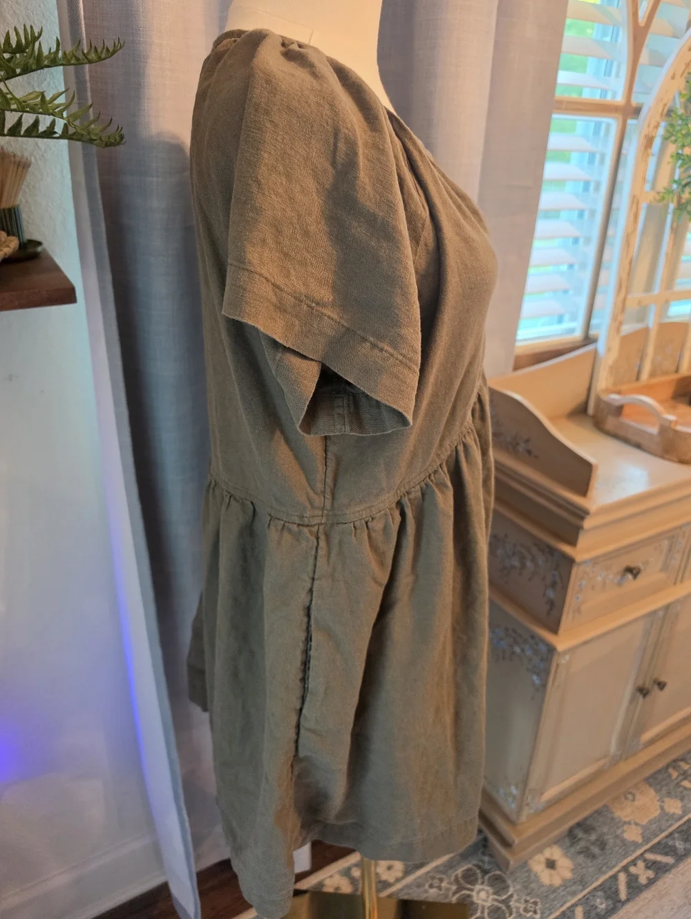 Universal Thread Dress - Picture 4 of 5